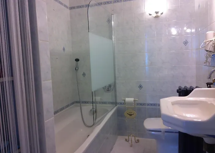 La Petite Pause - 3*