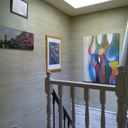 La Petite Pause - ベッド・アンド・ブレックファスト 3*